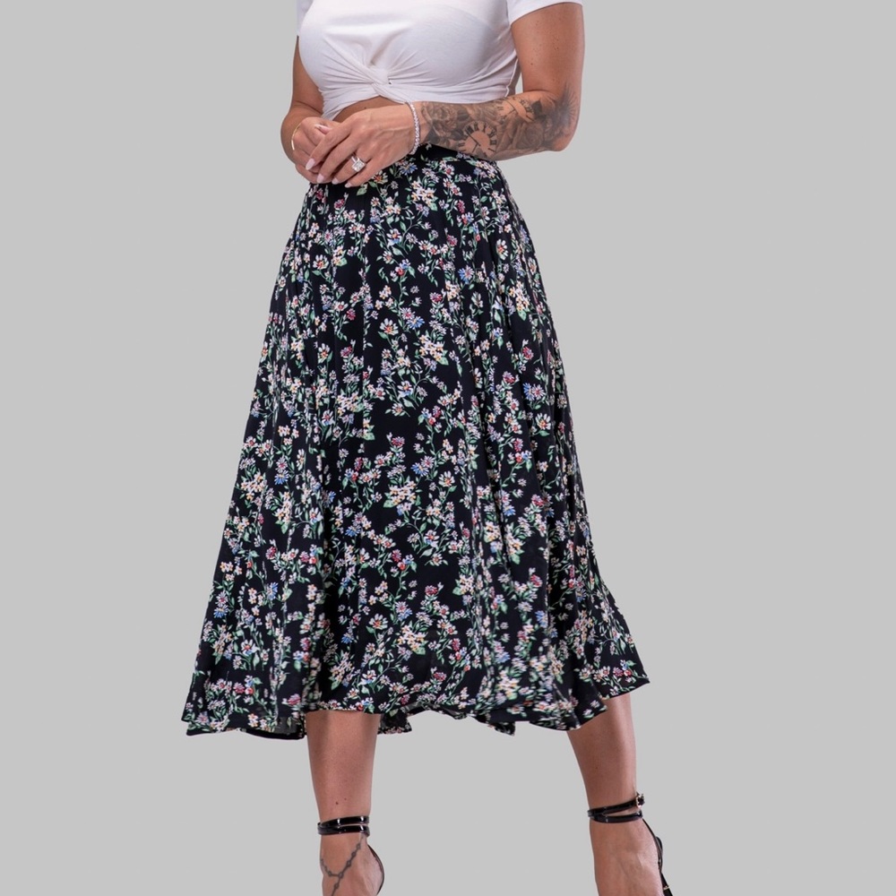 ByEgreis floral skirt, high waisted, pockets, lined, 100% Polyester